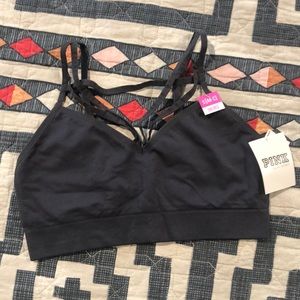 ✨SOLD!✨NWT Pink Victoria Secret Strappy Bra sz.S (AA-C)